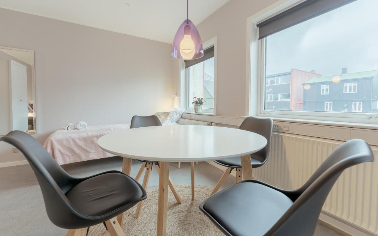 Torsgota Guesthouse - In The Heart Of Tórshavn Esterno foto